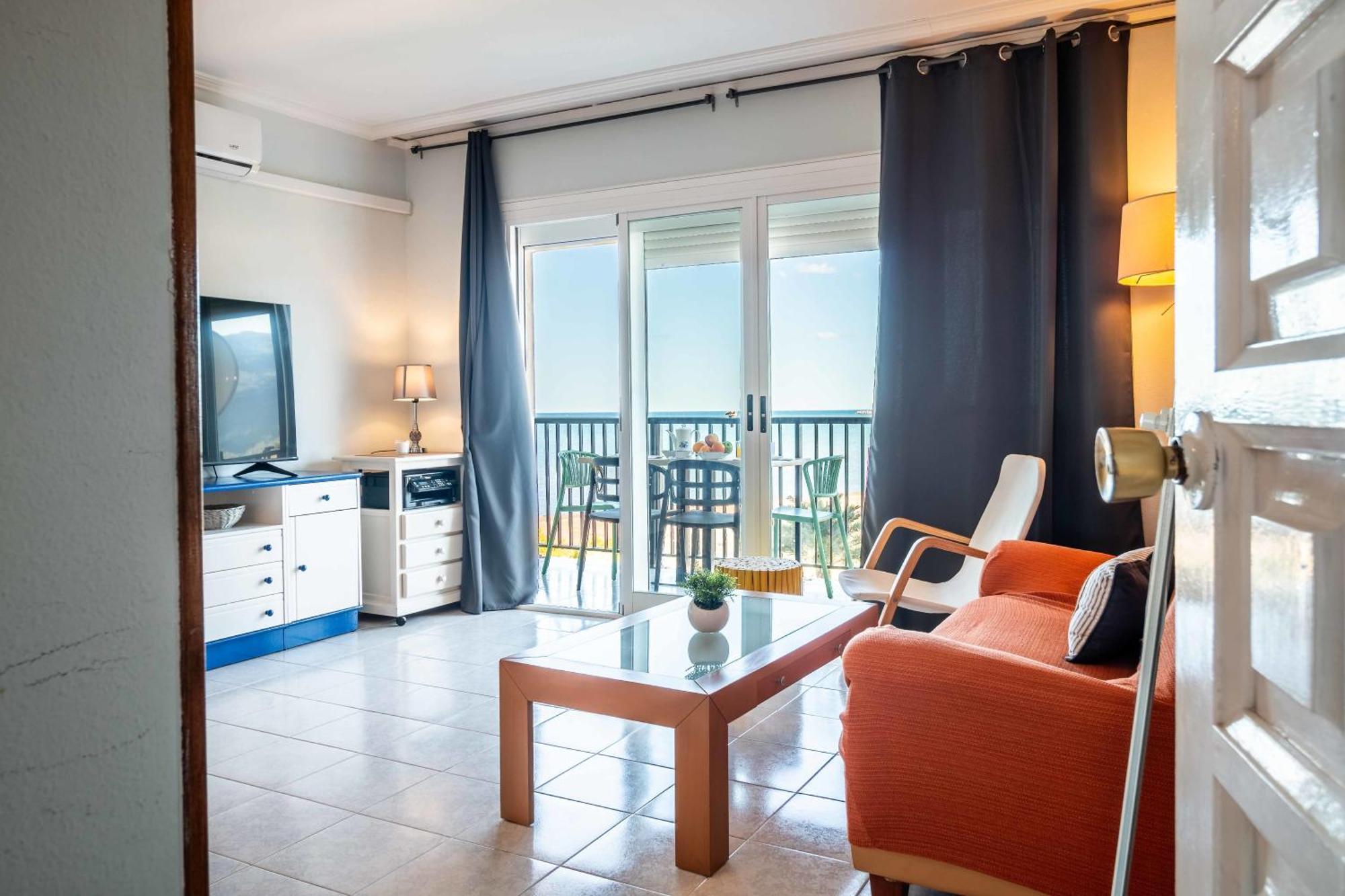 Atardecer Unico En La Playa Apartment Denia Exterior photo